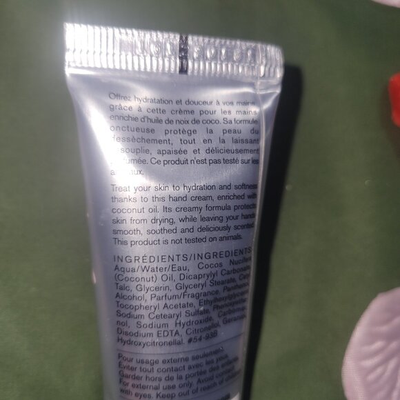 Collagen Serum Face Mask Sheet and Hand Cream - Picture 5 of 8